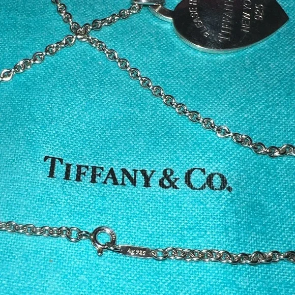 Tiffany & Co. Please Return to Tiffany & Co. Heart Necklace - Picture 4 of 7